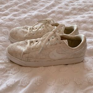 white velvet Nike Blazer Low LX triple whiteout